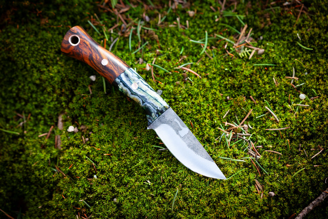 Sharp Stuff – The Scrawny Lumberjack